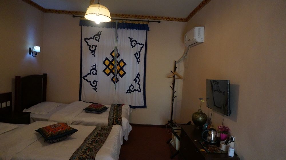 Wo Home Hostel Jiuzhaigou Exterior photo